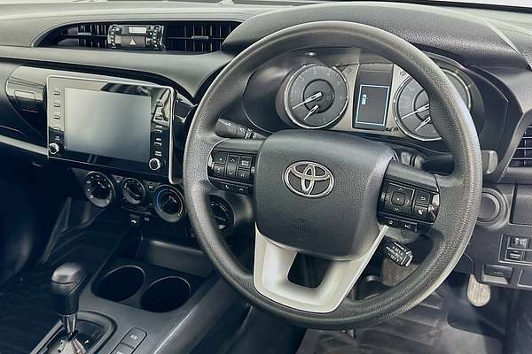 2024 Toyota HILUX SR (4x4) GUN126R 4X4