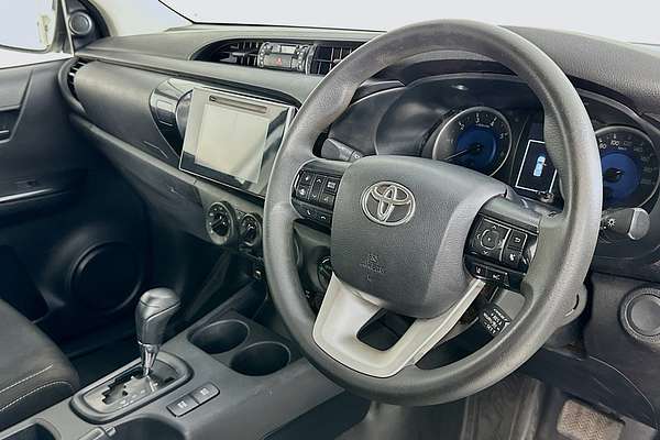 2020 Toyota HILUX SR (4x4) GUN126R MY19 UPGRADE 4X4