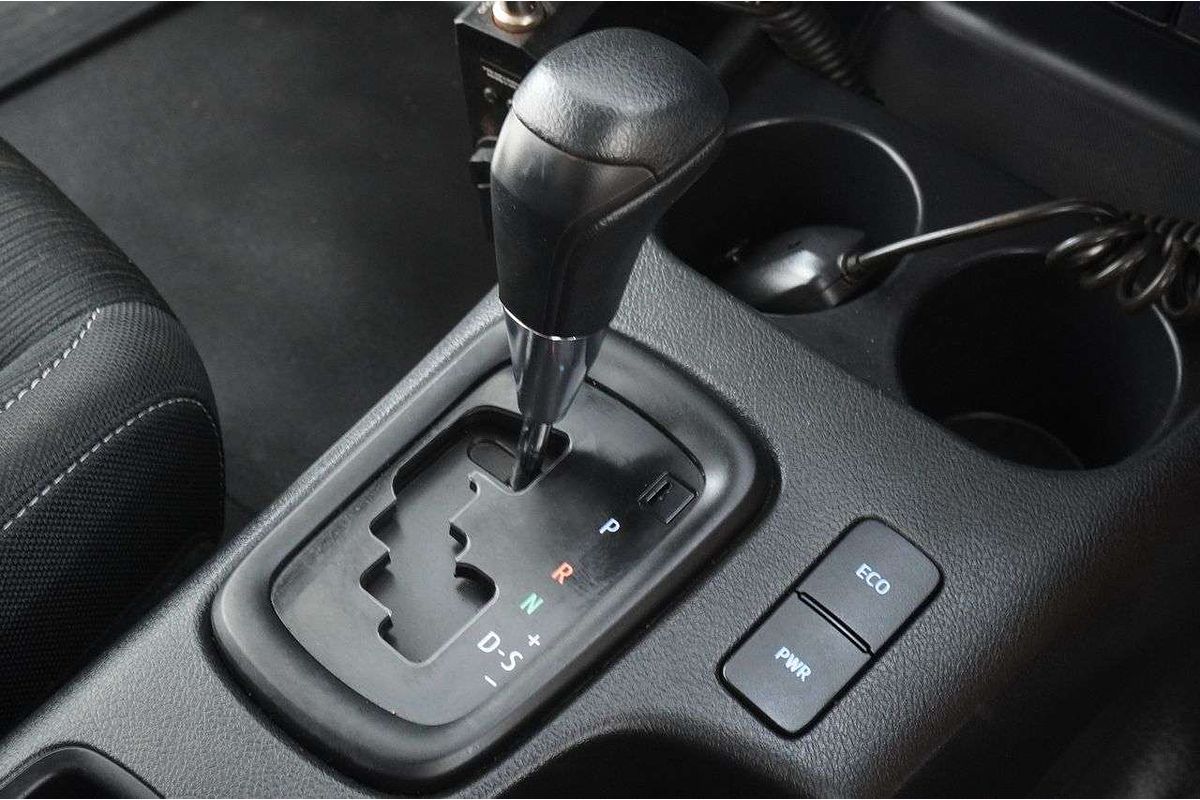 Vehicle photo 4