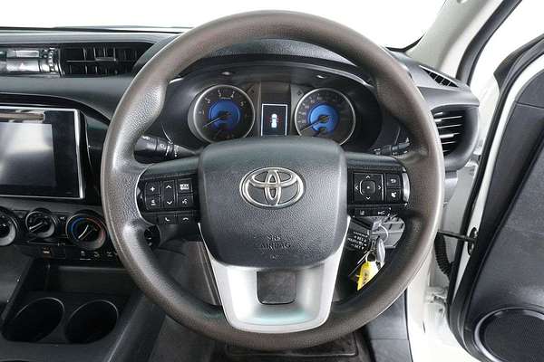 2020 Toyota HILUX SR (4x4) GUN126R MY19 UPGRADE 4X4