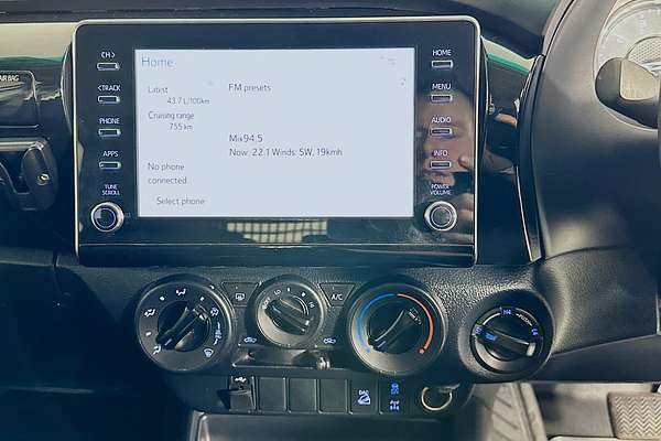 2023 Toyota HILUX SR (4x4) GUN126R 4X4