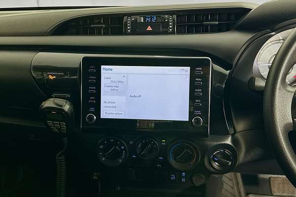 2023 Toyota HILUX SR (4x4) GUN126R 4X4