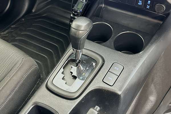 2024 Toyota HILUX SR (4x4) GUN126R 4X4