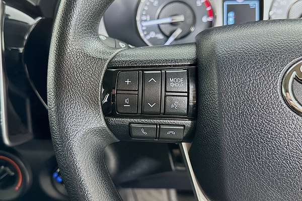 2024 Toyota HILUX SR (4x4) GUN126R 4X4