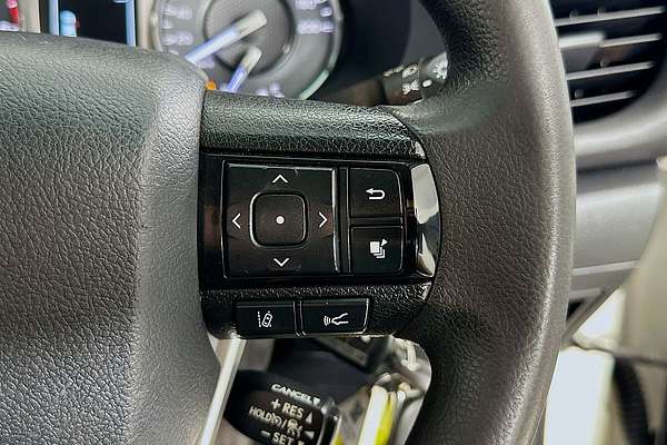 2021 Toyota Hilux SR GUN126R 4X4