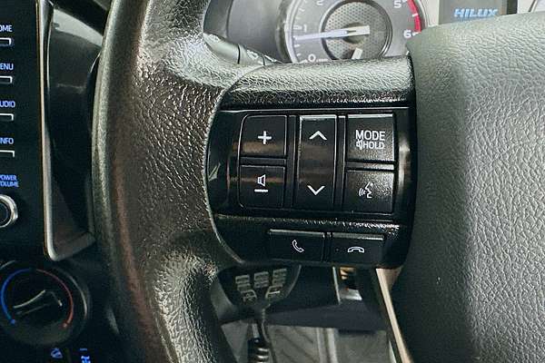 2022 Toyota Hilux SR GUN126R 4X4