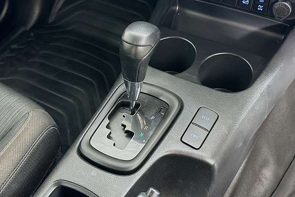 2022 Toyota HILUX SR (4x4) GUN126R 4X4
