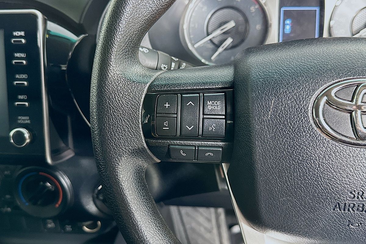 2023 Toyota HILUX SR (4x4) GUN126R 4X4
