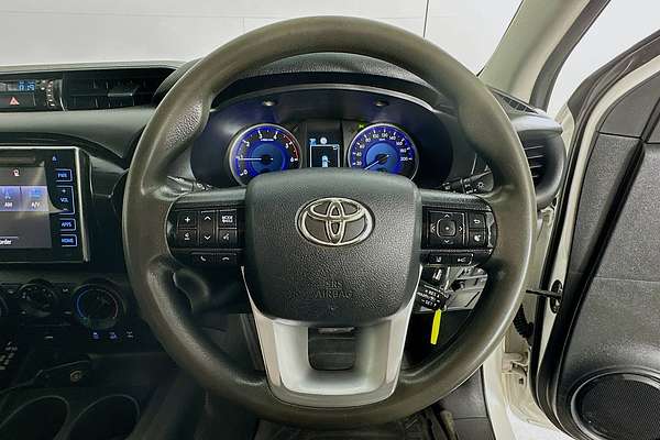 2020 Toyota HILUX SR (4x4) GUN126R MY19 UPGRADE 4X4