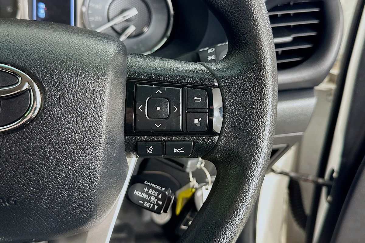 2023 Toyota HILUX SR (4x4) GUN126R 4X4