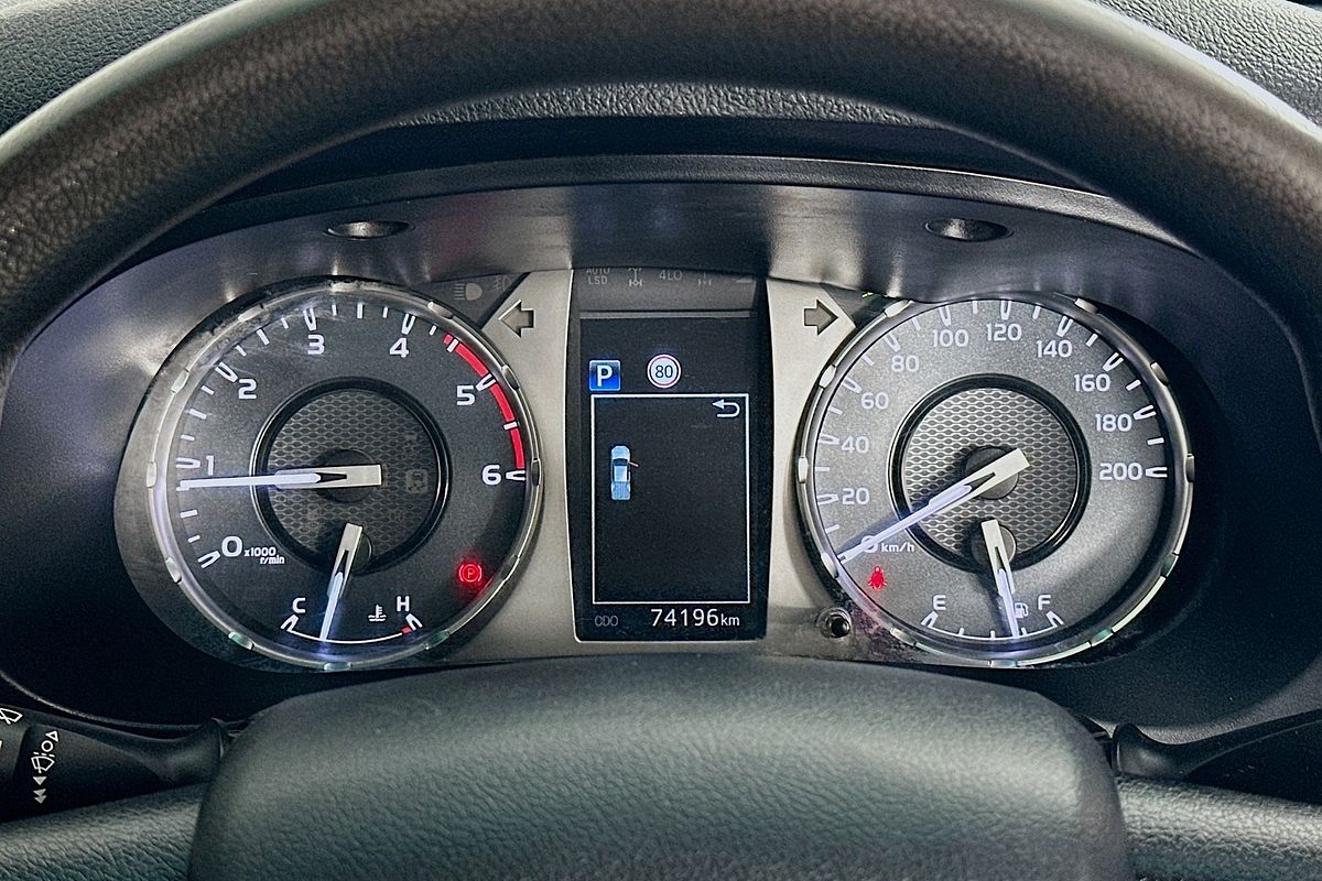 2021 Toyota HILUX SR (4x4) GUN126R FACELIFT