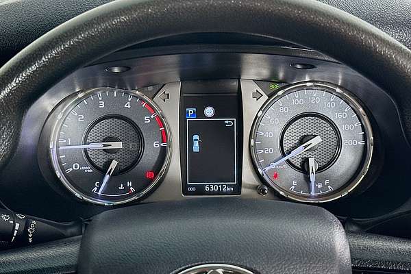 2021 Toyota Hilux SR GUN126R 4X4