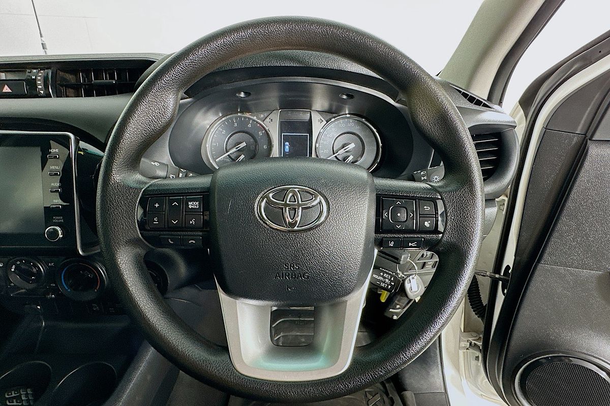 2023 Toyota HILUX SR (4x4) GUN126R 4X4