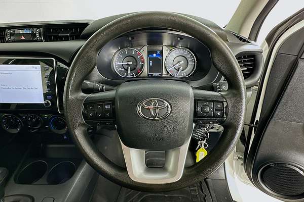 2022 Toyota HILUX SR (4x4) GUN126R 4X4