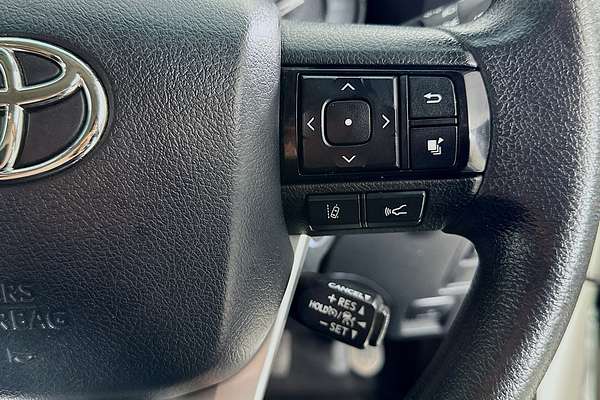 2021 Toyota HILUX SR (4x4) GUN126R FACELIFT 4X4