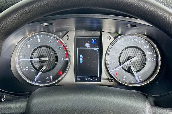 2023 Toyota HILUX SR (4x4) GUN126R 4X4