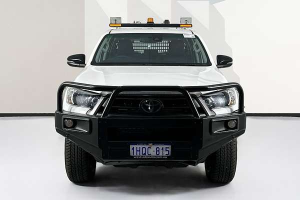 2022 Toyota HILUX SR (4x4) STEEL WHEELS GUN126R 4X4