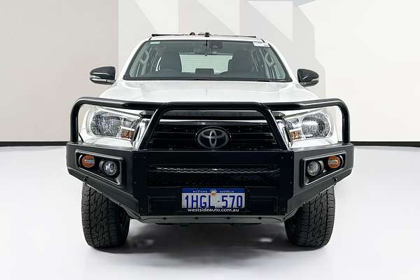 2020 Toyota HILUX SR (4x4) GUN126R MY19 UPGRADE 4X4