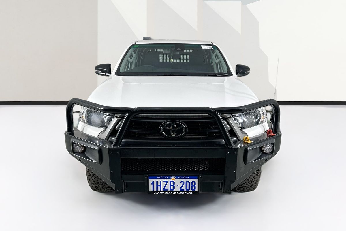 Vehicle photo 2