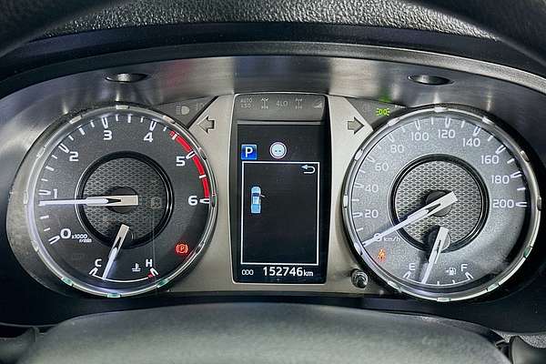 2021 Toyota HILUX SR (4x4) GUN126R FACELIFT 4X4