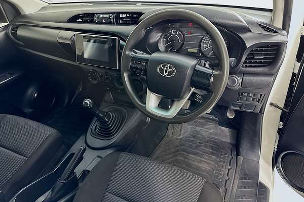 2018 Toyota HILUX WORKMATE GUN122R MY17 REAR WHEEL DRIVE