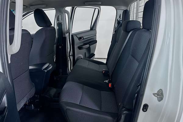 2018 Toyota Hilux Workmate GUN125R 4X4