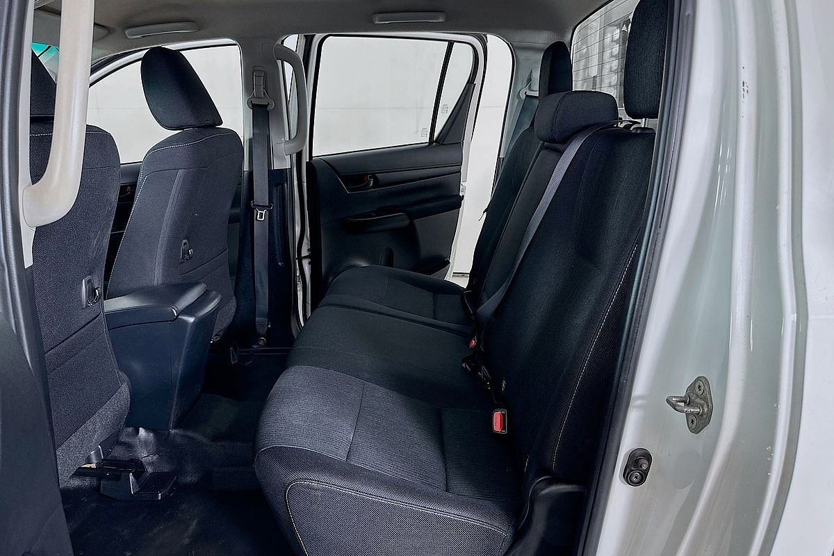 2021 Toyota Hilux SR GUN126R 4X4