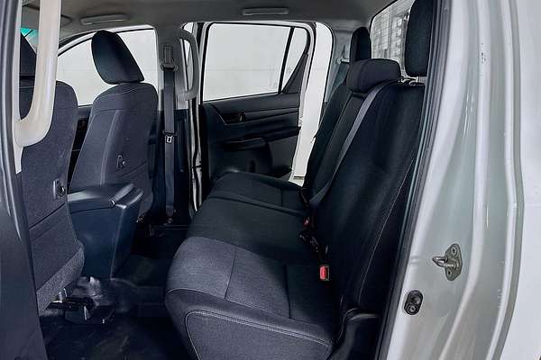 2021 Toyota Hilux SR GUN126R 4X4