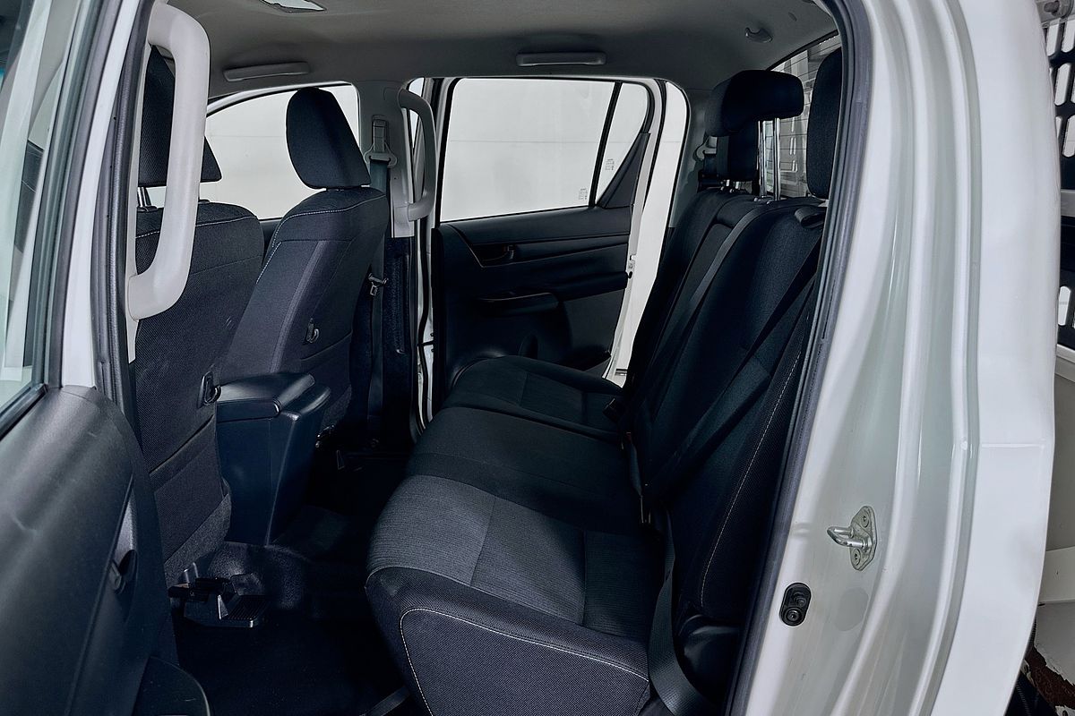 2021 Toyota HILUX SR (4x4) GUN126R 4X4