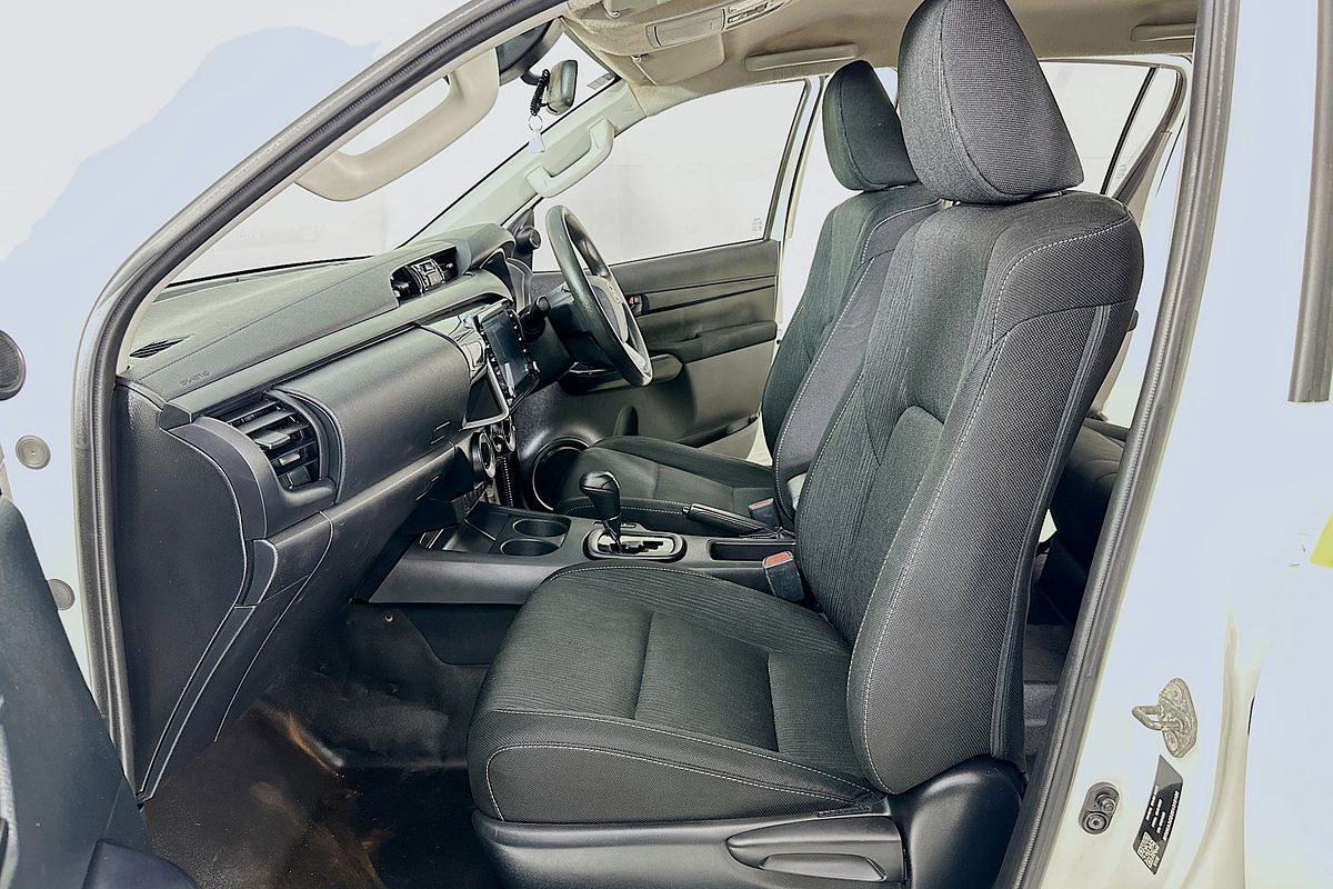 2022 Toyota Hilux SR GUN126R 4X4