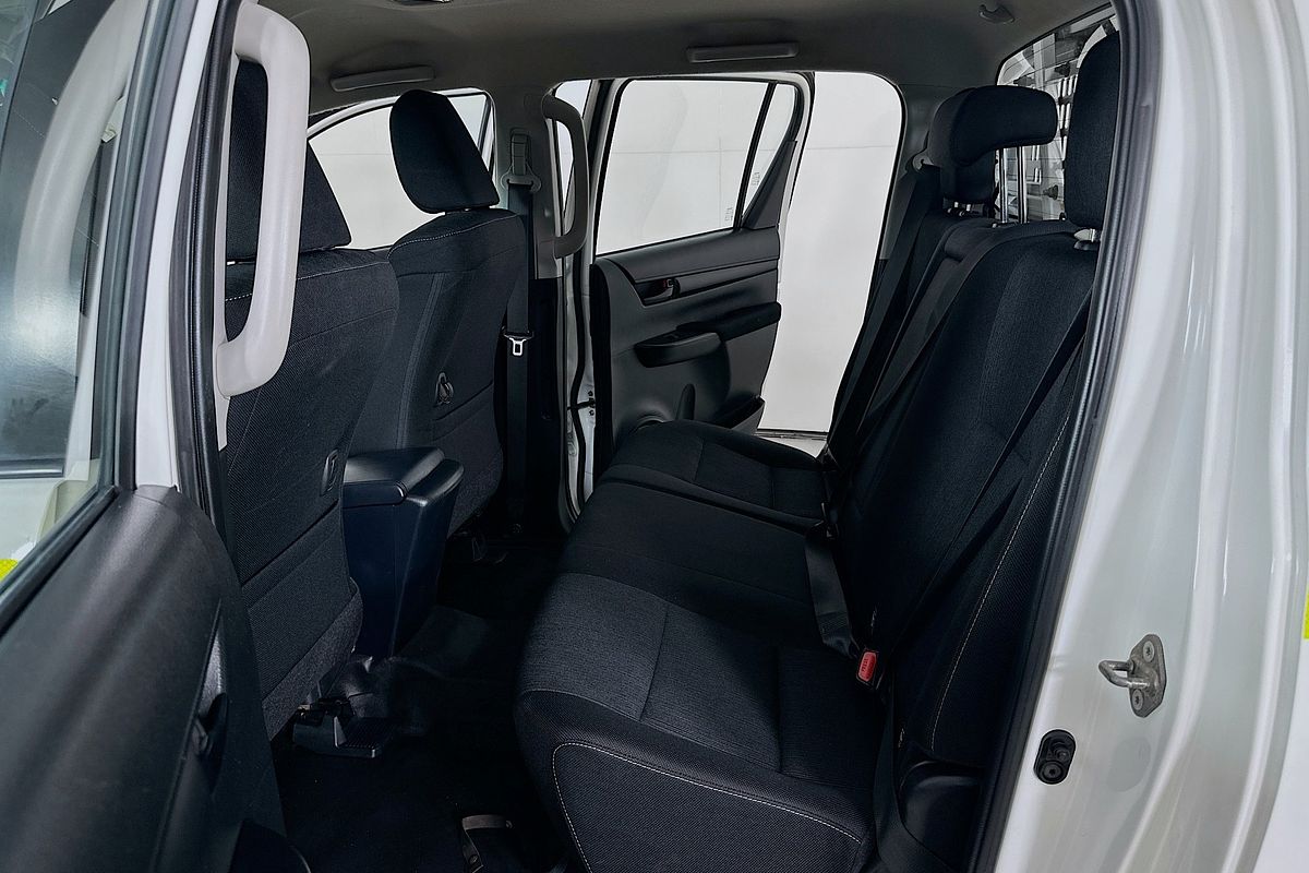 2021 Toyota Hilux SR GUN126R 4X4