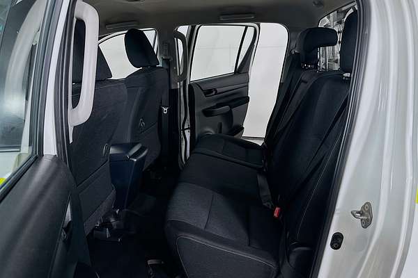 2021 Toyota Hilux SR GUN126R 4X4