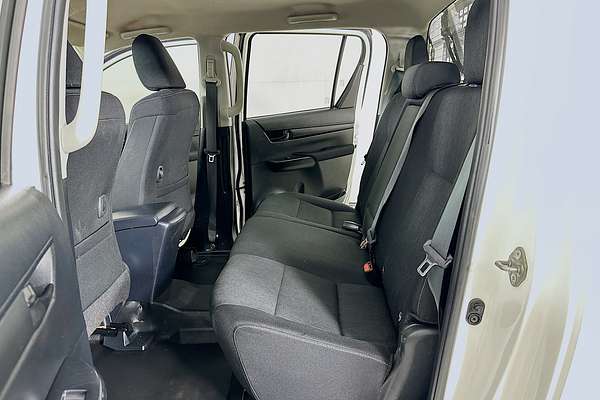 2022 Toyota Hilux SR GUN126R 4X4
