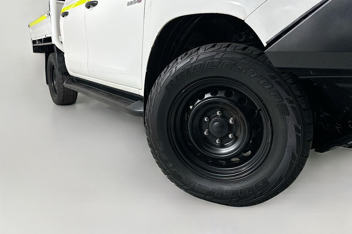 2021 Toyota HILUX SR (4x4) GUN126R FACELIFT
