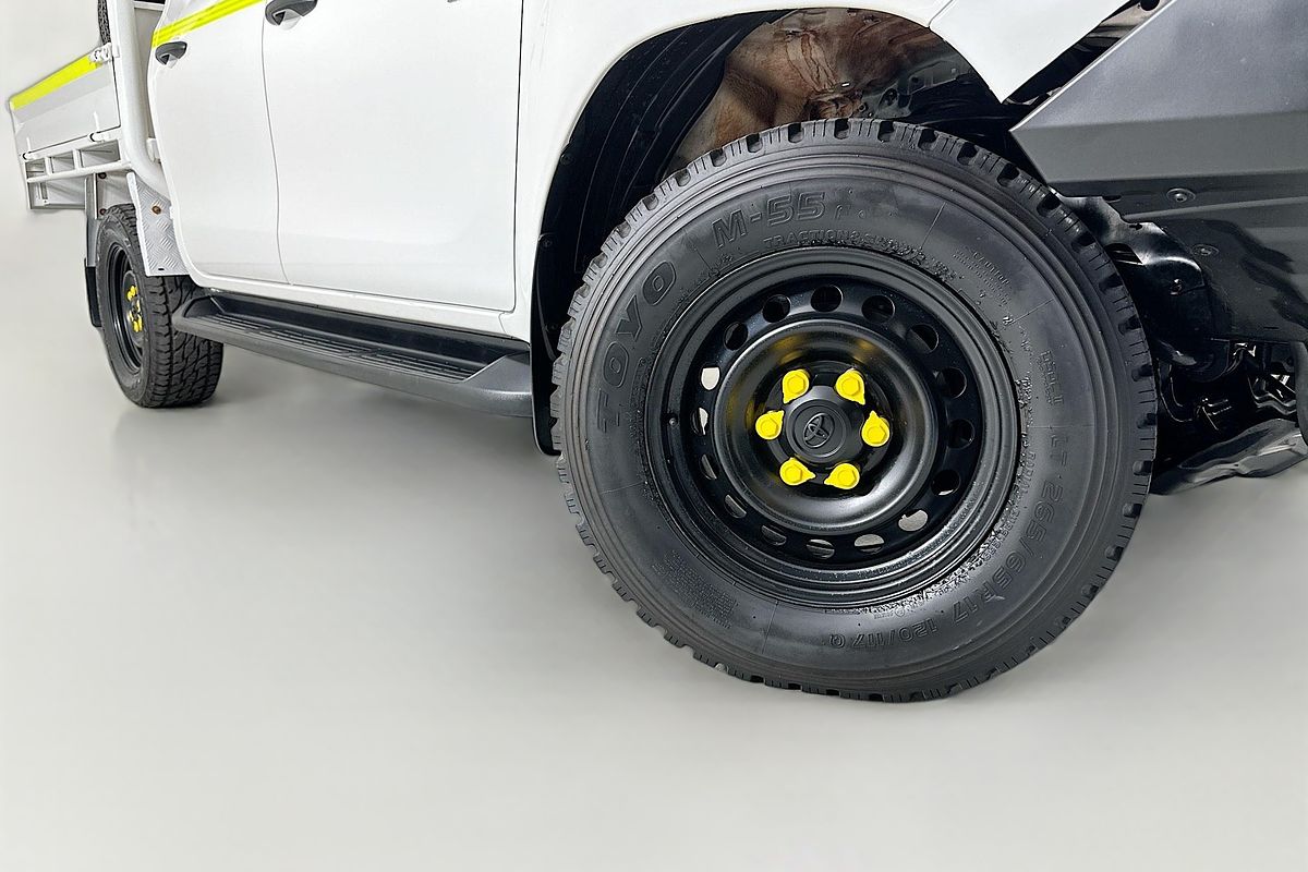 2021 Toyota Hilux SR (4x4) GUN126R FACELIFT 4X4