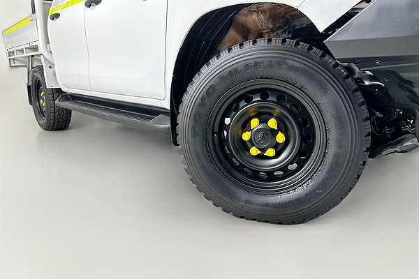 2021 Toyota Hilux SR (4x4) GUN126R FACELIFT 4X4