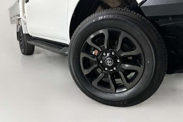 2019 Toyota HILUX SR (4x4) GUN126R MY19 UPGRADE 4X4