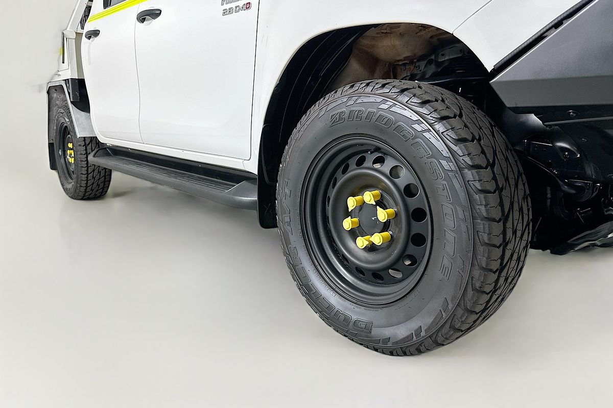 2020 Toyota HILUX SR (4x4) GUN126R FACELIFT 4X4