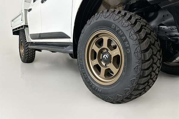 2020 Toyota HILUX SR (4x4) GUN126R MY19 UPGRADE 4X4