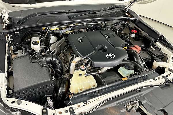 2022 Toyota HILUX SR (4x4) GUN126R 4X4