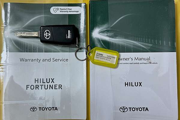 2022 Toyota HILUX SR (4x4) GUN126R 4X4