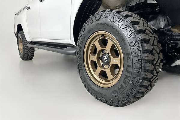 2022 Toyota HILUX SR (4x4) GUN126R 4X4