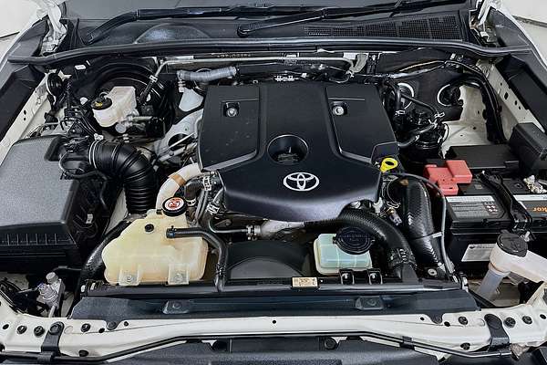 2023 Toyota HILUX SR (4x4) GUN126R 4X4