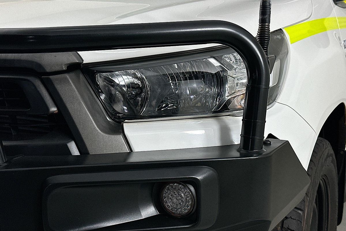 2021 Toyota HILUX SR (4x4) GUN126R FACELIFT