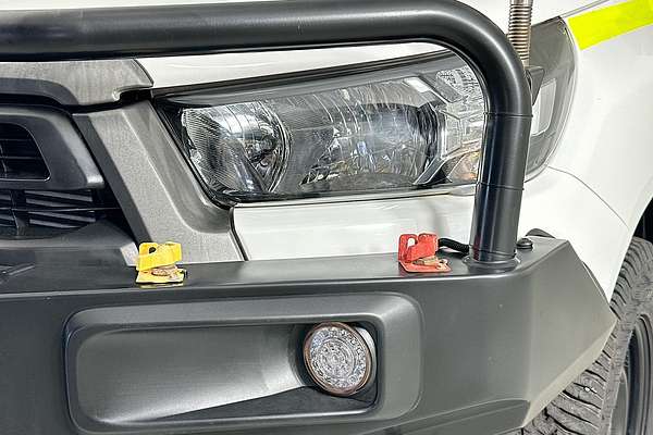 2023 Toyota HILUX SR (4x4) GUN126R 4X4