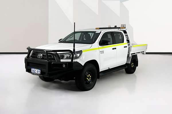 2022 Toyota HILUX SR (4x4) STEEL WHEELS GUN126R 4X4