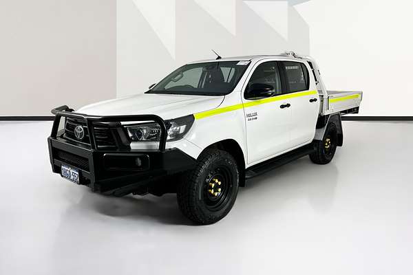 2020 Toyota HILUX SR (4x4) GUN126R FACELIFT 4X4