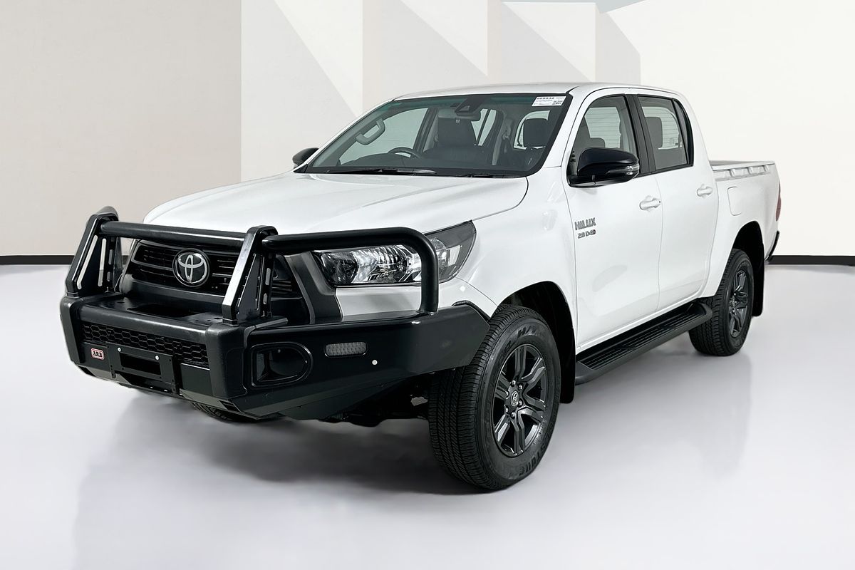 Vehicle photo 4