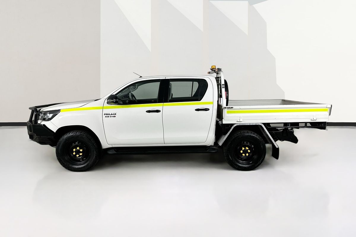 2020 Toyota HILUX SR (4x4) GUN126R FACELIFT 4X4
