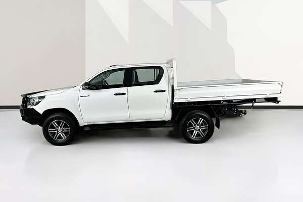 2019 Toyota HILUX SR (4x4) GUN126R MY19 4X4